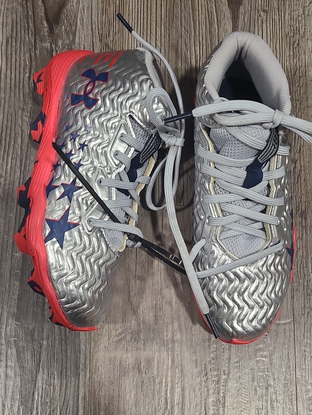 Under Armour Boys' Spotlight Hammer Jr. USA Football Cleats Size 3 - Picture 7 of 8